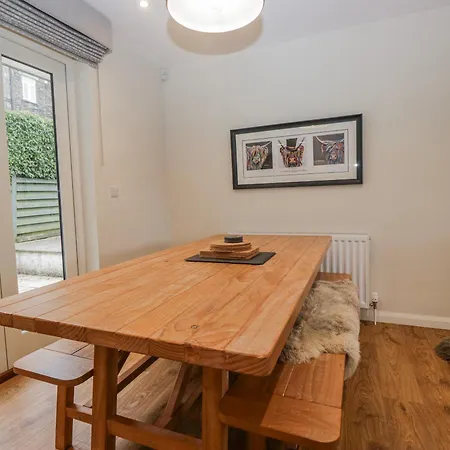 Holiday home Ambwray